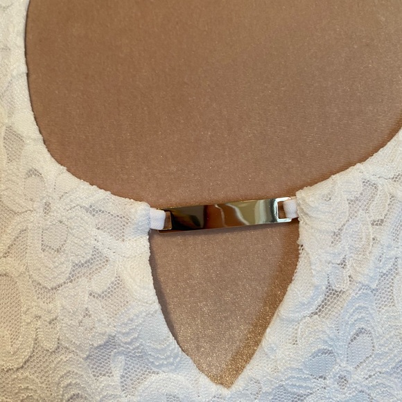 NWT White Lace Top - Picture 3 of 10